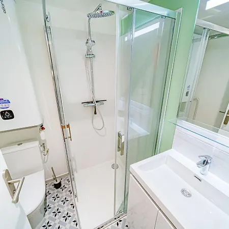 Joli Avec Verriere Apartamento Lyon