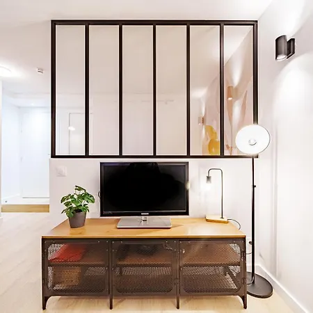 Apartamento Joli Avec Verriere *