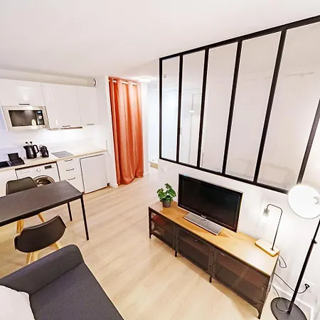 Apartamento Joli Avec Verriere *